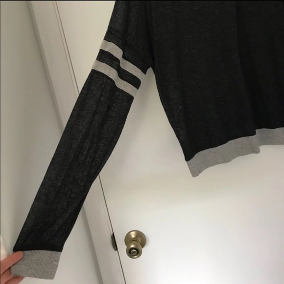 Light sweater - Picture 2 of 2